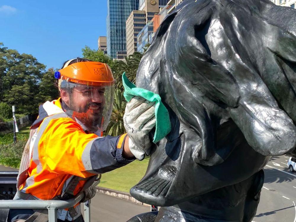 Lifecycle Planning for Outdoor Sculptures - Inspection, Cleaning and Long-Term Ownership Costs