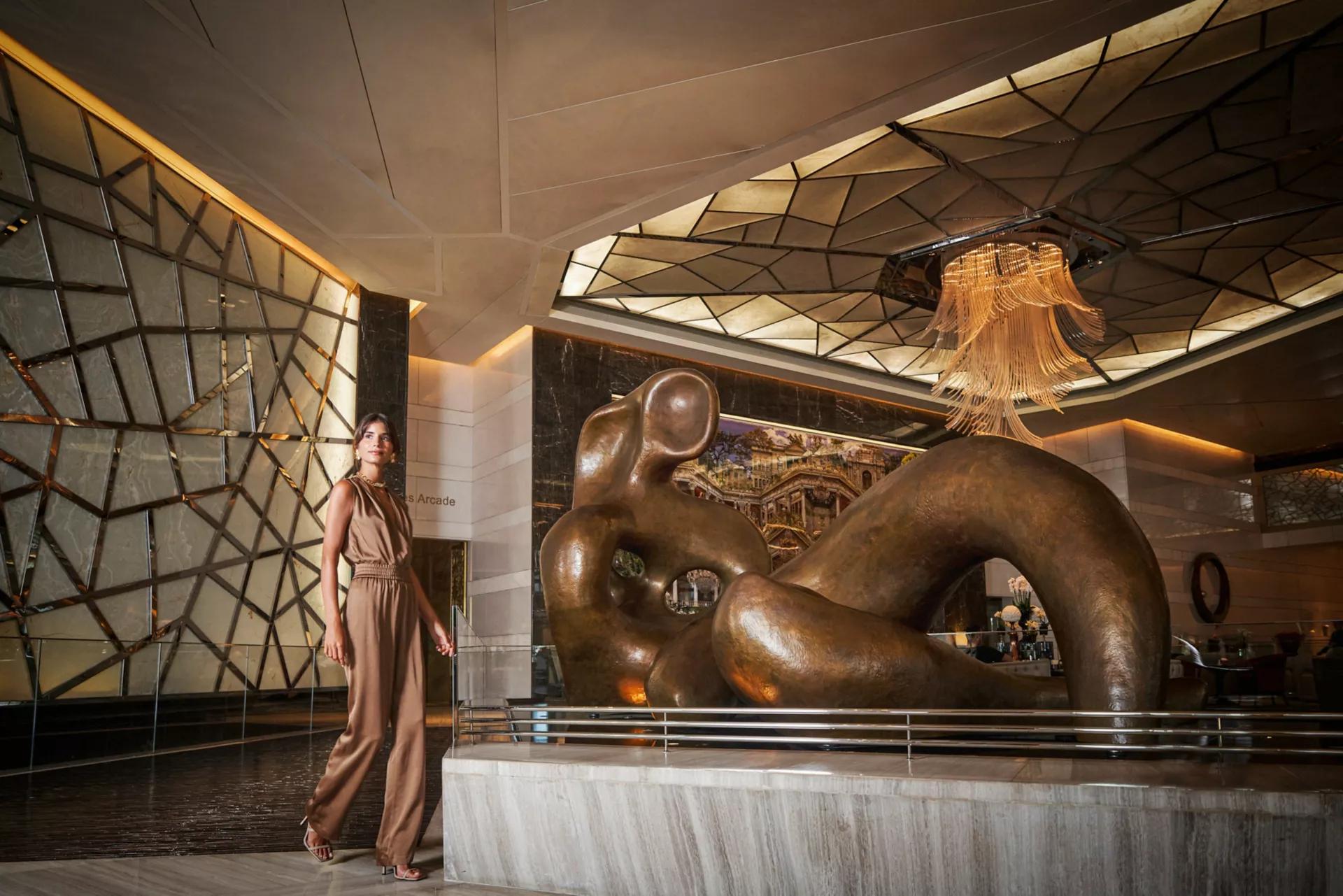 Luxury Hotel Arrival Sculptures